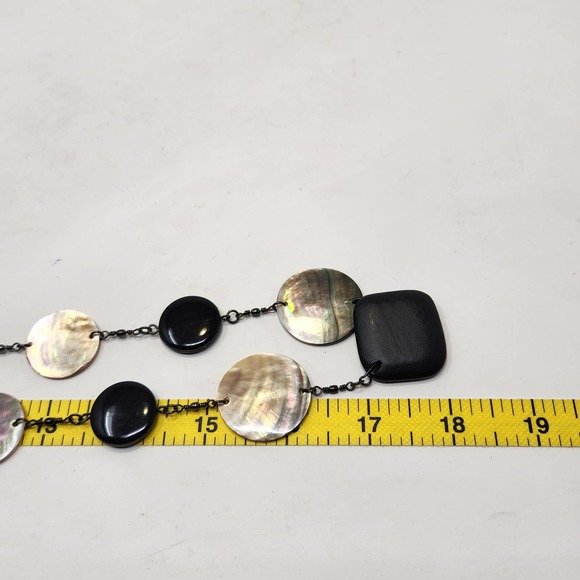 Cookie Lee Wood Shell Bead Long Black Chain Necklace Adjustable Costume Jewelry - Picture 6 of 6